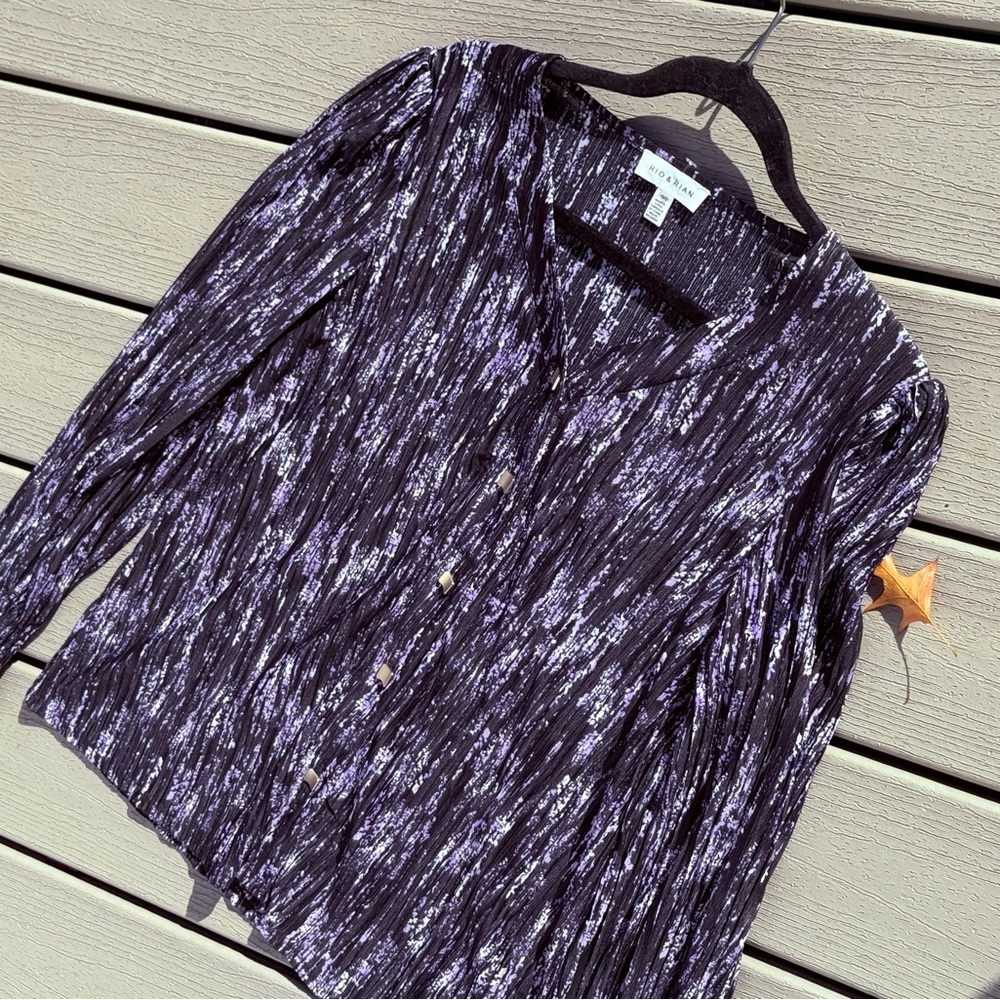 Rio & Rian Purple Black Pleated Blouse Long Sleeve Ruffle Cuff Top Medium